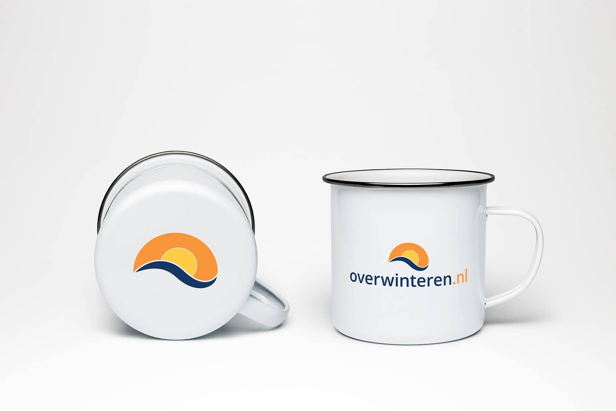 hibernate vacation rental homes website logo design on mugs
